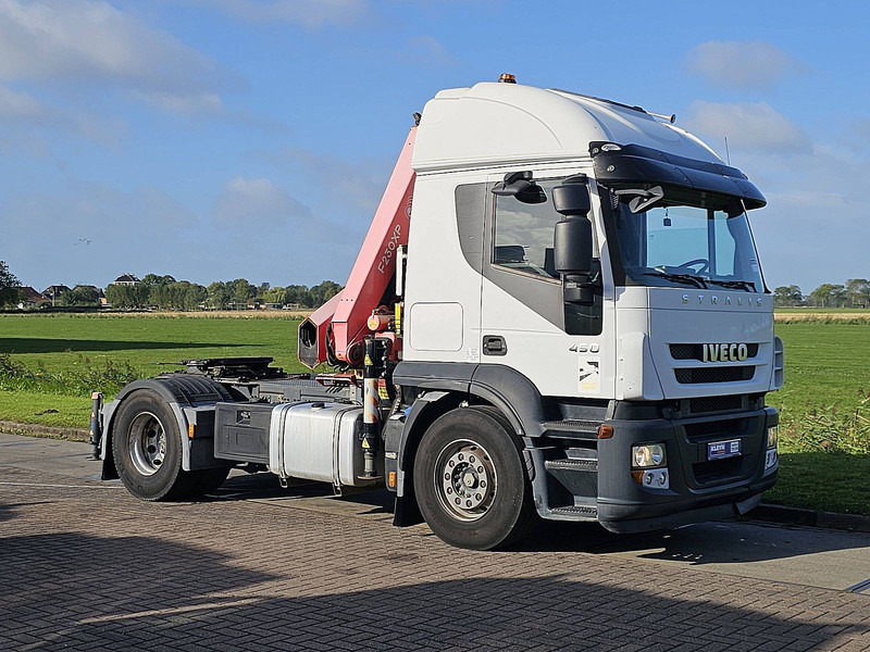 Iveco AT440S45 STRALIS FASSI F230XP-4 - Tractor head: gambar 5 Iveco AT440S45 STRALIS FASSI F230XP-4 - Tractor head: gambar 5