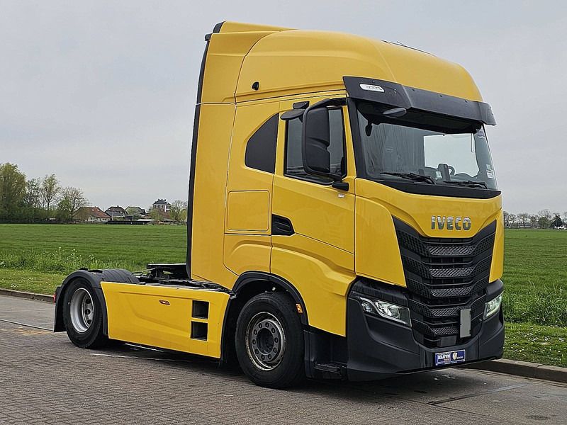 Iveco S-WAY AS440S48 DIESEL 4X2 SKIRTS - Tractor head: gambar 5 Iveco S-WAY AS440S48 DIESEL 4X2 SKIRTS - Tractor head: gambar 5