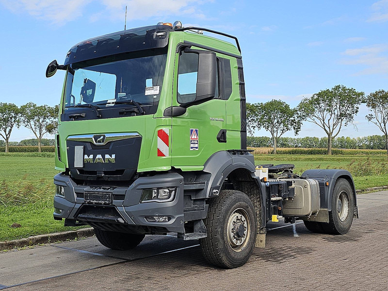 MAN 18.480 TGS 4X4H LEICHT UNFALL - Tractor head: gambar 2 MAN 18.480 TGS 4X4H LEICHT UNFALL - Tractor head: gambar 2