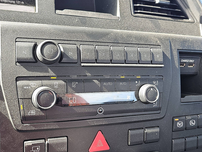 Tractor head MAN 18.480 TGS 4X4H LEICHT UNFALL: gambar 11 Tractor head MAN 18.480 TGS 4X4H LEICHT UNFALL: gambar 11