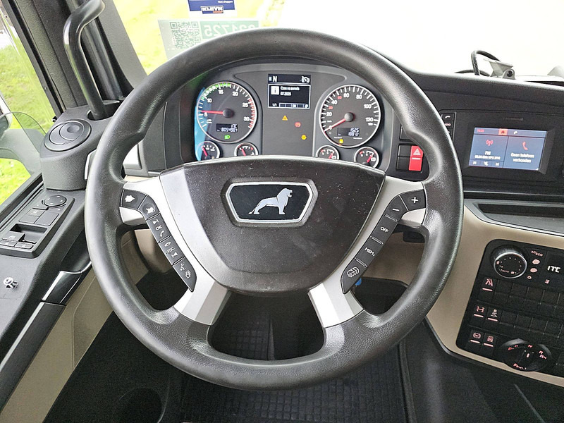 Tractor head MAN 18.500 TGX XLX 2X TANK NIGHT AC: gambar 12 Tractor head MAN 18.500 TGX XLX 2X TANK NIGHT AC: gambar 12