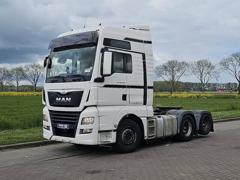 MAN 28.500 TGX XXL 6X2 BOOGIE - Tractor head: gambar 2 MAN 28.500 TGX XXL 6X2 BOOGIE - Tractor head: gambar 2