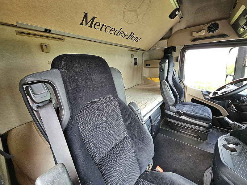 Tractor head Mercedes-Benz ACTROS 1842 LS BIGSPACE EURO 5: gambar 14