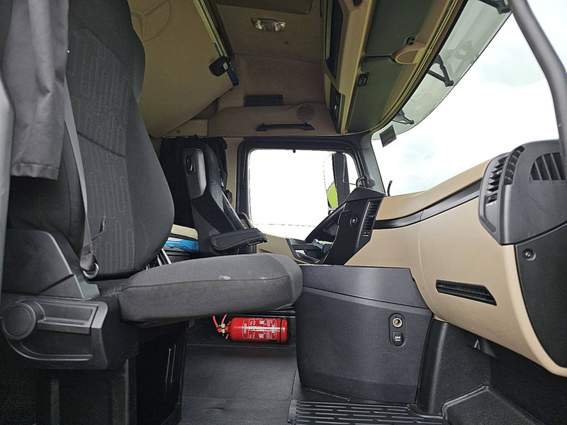 Tractor head Mercedes-Benz ACTROS 1845 LS: gambar 7