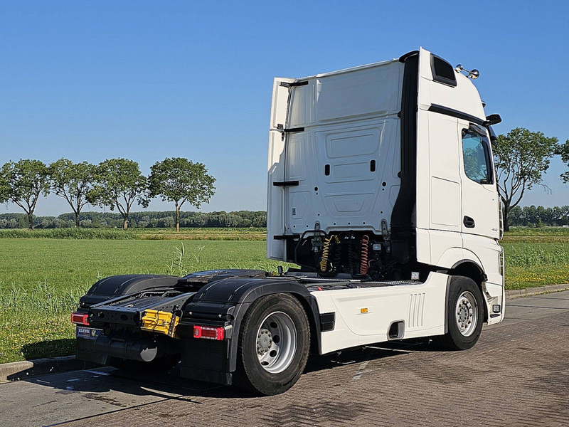 Mercedes-Benz ACTROS 1845 LS GIGASPACE LED OILRET - Tractor head: gambar 3 Mercedes-Benz ACTROS 1845 LS GIGASPACE LED OILRET - Tractor head: gambar 3