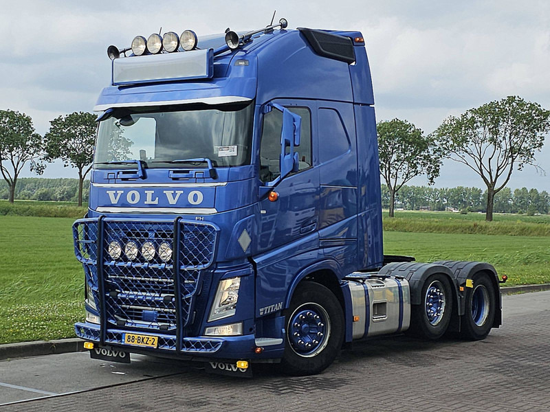 Volvo FH 460 XL 6X2 SPECIAL SHOW - Tractor head: gambar 2 Volvo FH 460 XL 6X2 SPECIAL SHOW - Tractor head: gambar 2