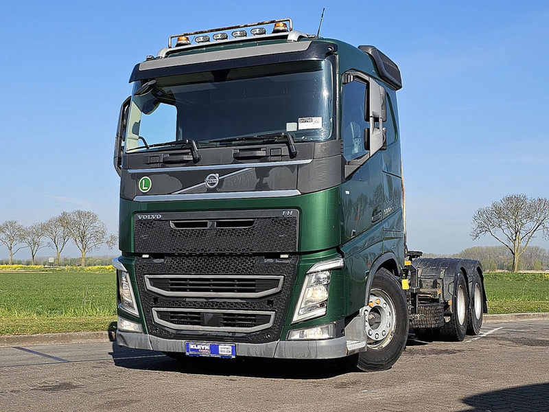 Volvo FH 500 6X4 PTO WB390 - Tractor head: gambar 1 Volvo FH 500 6X4 PTO WB390 - Tractor head: gambar 1