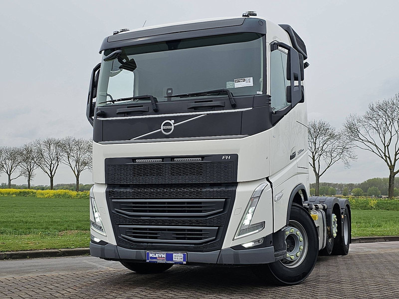 Volvo FH 500 FH5 6X2 STEERED PTO - Tractor head: gambar 1 Volvo FH 500 FH5 6X2 STEERED PTO - Tractor head: gambar 1