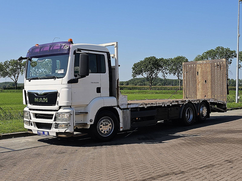 MAN 26.320 TGS Hydr ramps - Truk: gambar 2 MAN 26.320 TGS Hydr ramps - Truk: gambar 2