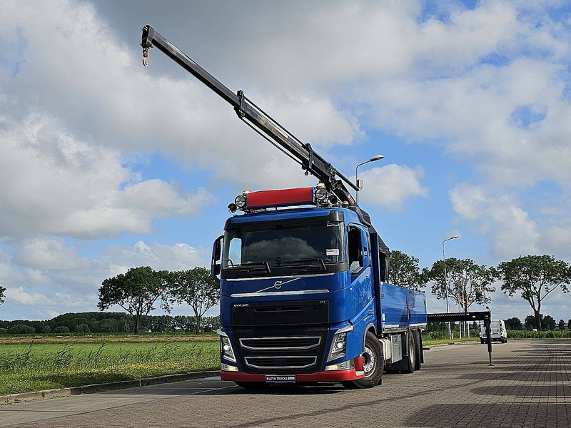 Volvo FH 540 6X2 HIAB 117K PRO - Truk flatbed, Truk derek: gambar 1 Volvo FH 540 6X2 HIAB 117K PRO - Truk flatbed, Truk derek: gambar 1