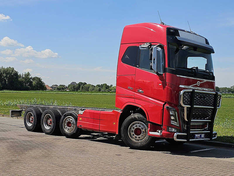 Volvo FH 650 8X4 RETARDER - Truk sasis: gambar 5 Volvo FH 650 8X4 RETARDER - Truk sasis: gambar 5