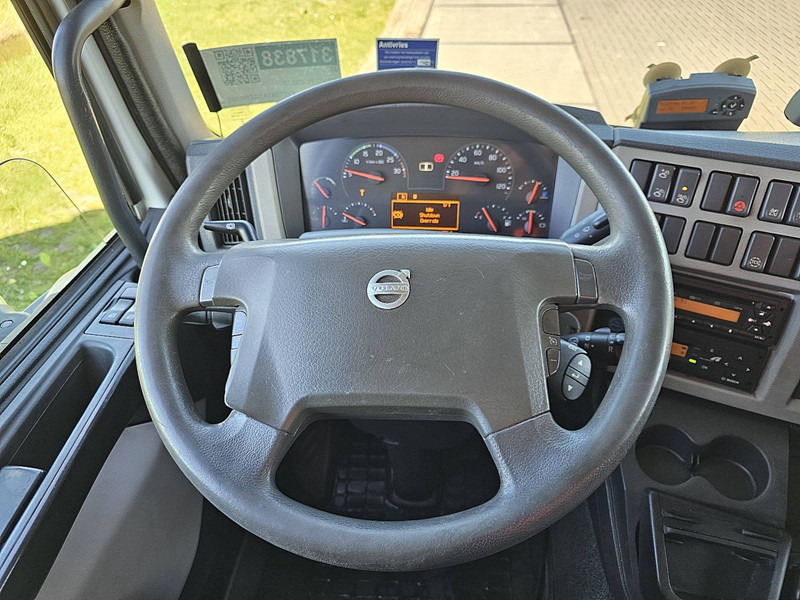 Truk box Volvo FL 250.12: gambar 10