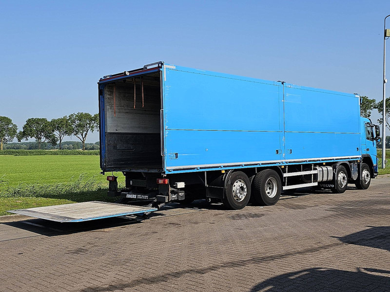 Volvo FM 11.330 8X2 BÄR 2000KG LIFT - Truk box: gambar 3 Volvo FM 11.330 8X2 BÄR 2000KG LIFT - Truk box: gambar 3