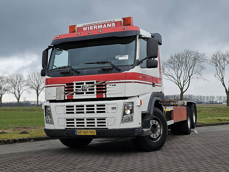 Volvo FM 12.380 6X2 BOOGIE NL-TRUCK - Truk pembawa sistem kabel: gambar 1 Volvo FM 12.380 6X2 BOOGIE NL-TRUCK - Truk pembawa sistem kabel: gambar 1
