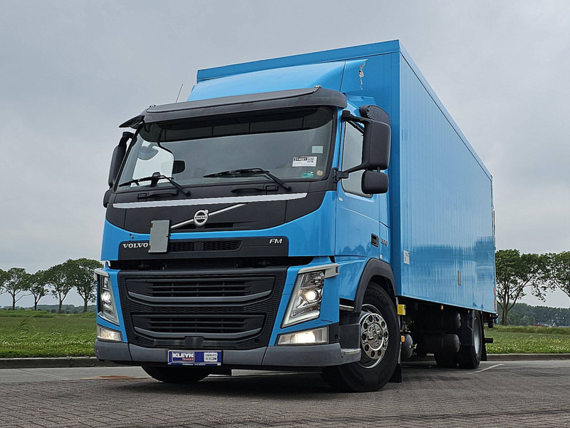 Volvo FM 370 19.5T 2.5T LIFT AIRC - Truk box: gambar 1 Volvo FM 370 19.5T 2.5T LIFT AIRC - Truk box: gambar 1