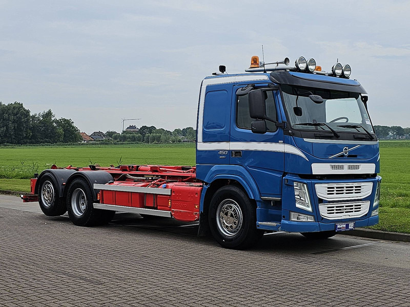 Volvo FM 450 6X2*4 HIAB XR18SL56 - Hook lift: gambar 5 Volvo FM 450 6X2*4 HIAB XR18SL56 - Hook lift: gambar 5