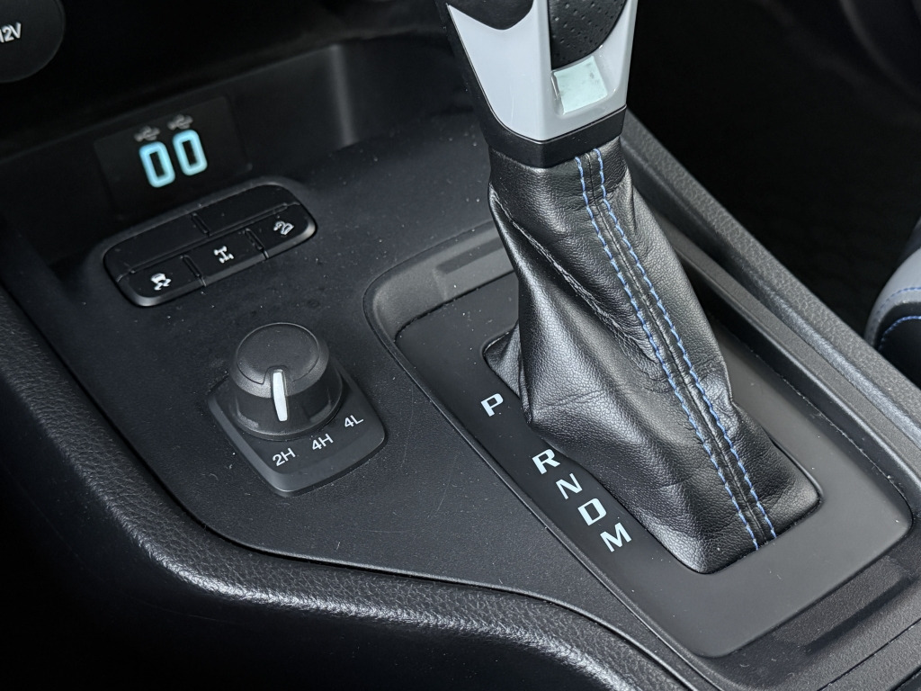 Ford Ranger 2.0L Ecoblue Raptor DoKa 4x4 Standheizung - Van flatbed, Van kombi: gambar 2 Ford Ranger 2.0L Ecoblue Raptor DoKa 4x4 Standheizung - Van flatbed, Van kombi: gambar 2