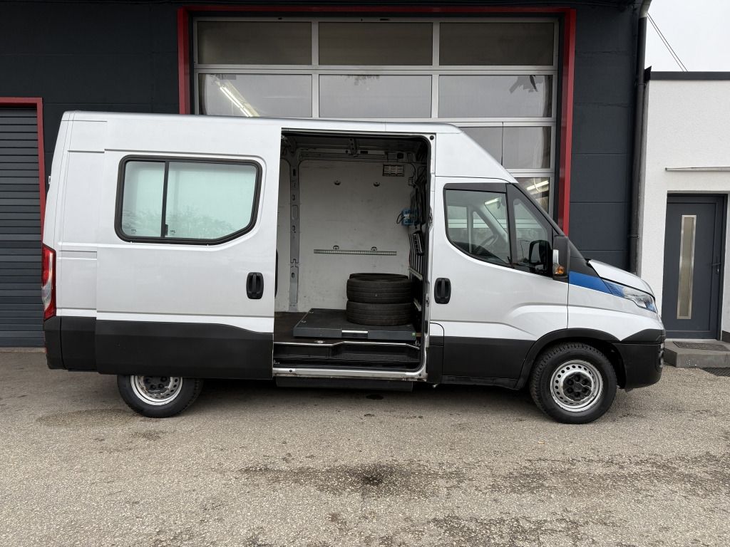 Iveco Daily 35S14 CNG Erdgas Klimaaut. Sitzheizung - Van panel: gambar 2 Iveco Daily 35S14 CNG Erdgas Klimaaut. Sitzheizung - Van panel: gambar 2