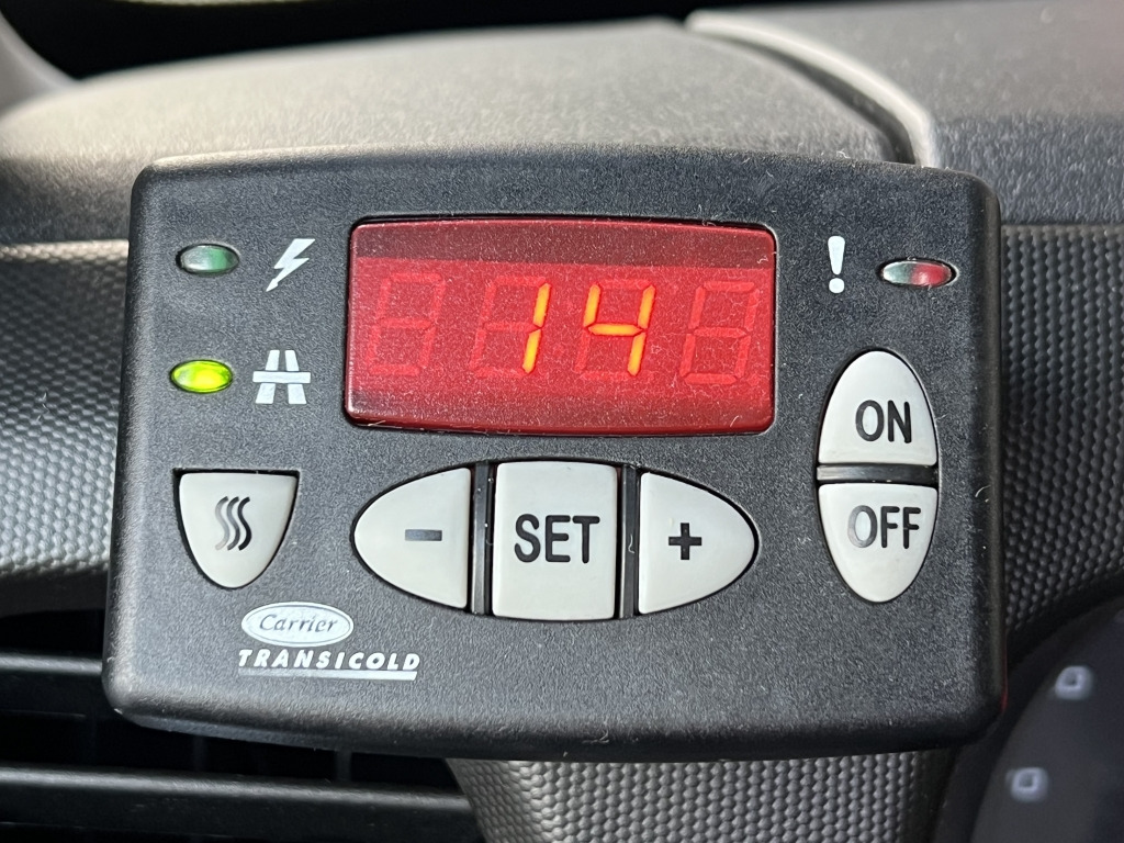 Iveco Daily 35S14 Klima Carrier Xarios 350 Tiefkühl - Van berpendingin: gambar 4 Iveco Daily 35S14 Klima Carrier Xarios 350 Tiefkühl - Van berpendingin: gambar 4