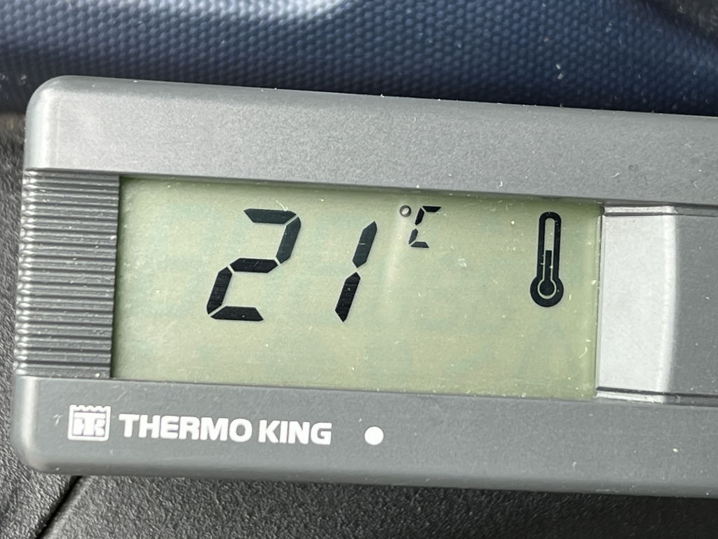 Iveco Daily 70C18 72C18 Klimaaut. ThermoKing V-600 MAX - Van berpendingin: gambar 5 Iveco Daily 70C18 72C18 Klimaaut. ThermoKing V-600 MAX - Van berpendingin: gambar 5