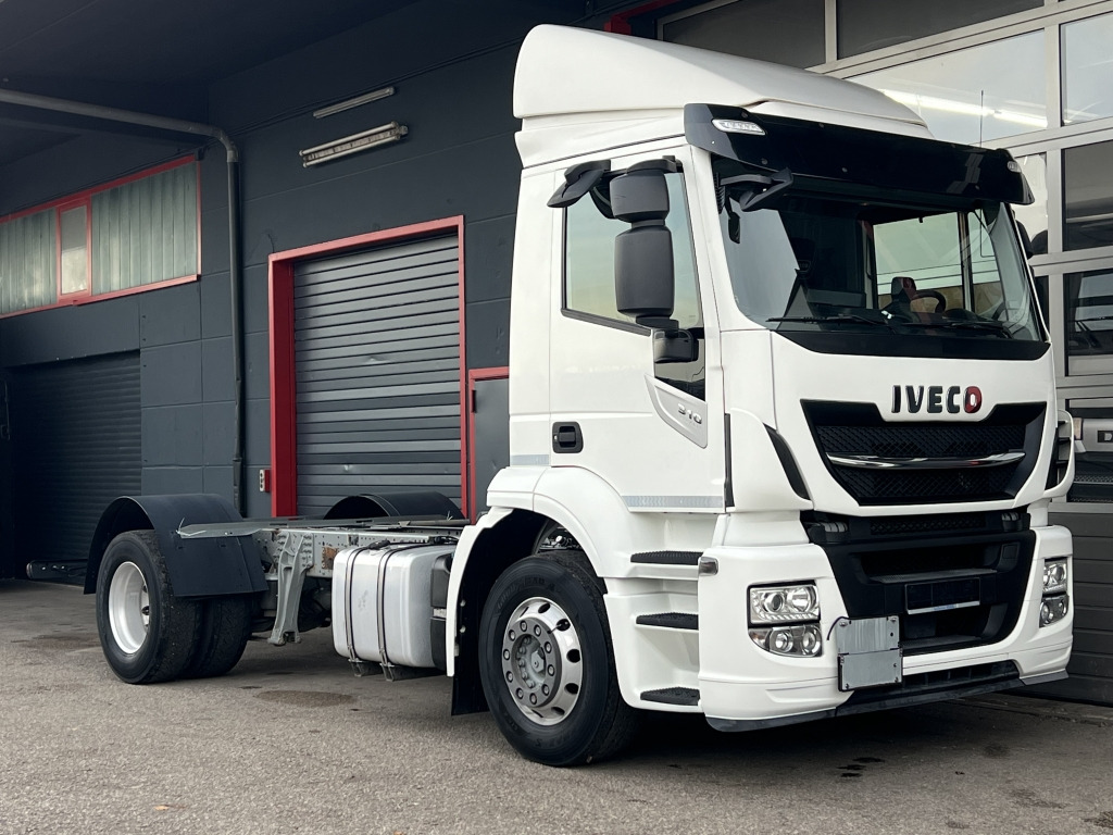 Iveco Stralis AD190S31 4,2mRdst Klimaaut. Intander ACC - Truk sasis: gambar 1 Iveco Stralis AD190S31 4,2mRdst Klimaaut. Intander ACC - Truk sasis: gambar 1