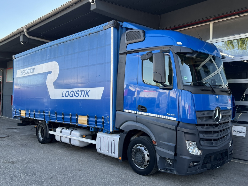 Mercedes-Benz Actros 1840 MEGA Jumbo Klima Reatarder ACC-Tempo - Truk dengan terpal samping: gambar 1 Mercedes-Benz Actros 1840 MEGA Jumbo Klima Reatarder ACC-Tempo - Truk dengan terpal samping: gambar 1