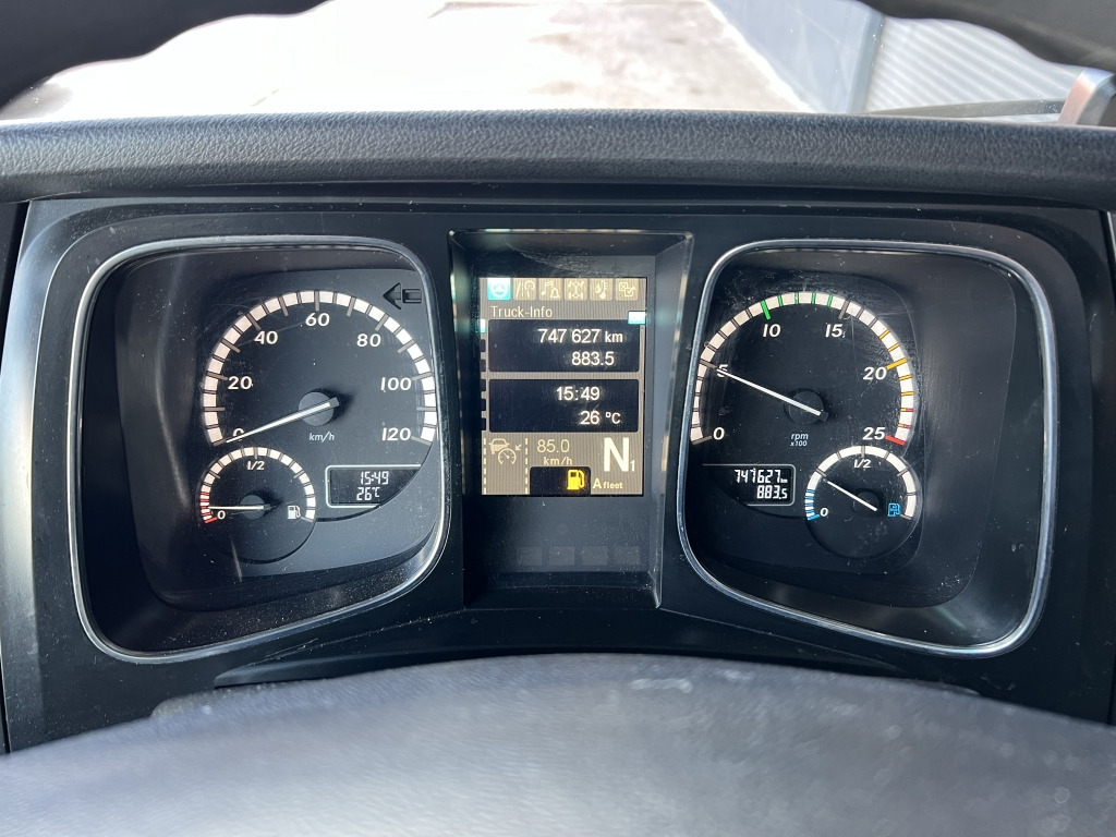 Mercedes-Benz Actros 1840 MEGA Jumbo Klima Reatarder ACC-Tempo - Truk dengan terpal samping: gambar 4 Mercedes-Benz Actros 1840 MEGA Jumbo Klima Reatarder ACC-Tempo - Truk dengan terpal samping: gambar 4