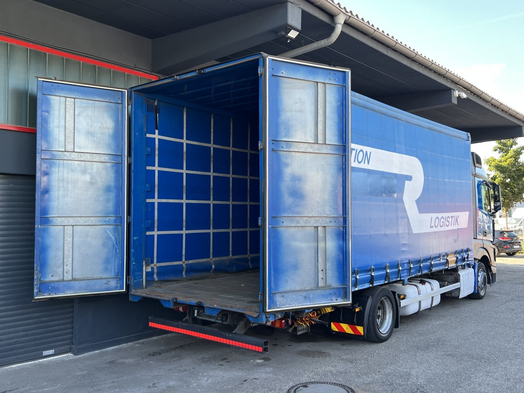 Mercedes-Benz Actros 1840 MEGA Jumbo Klima Retarder ACC-Tempo - Pengangkut kontainer/ Container truck: gambar 4 Mercedes-Benz Actros 1840 MEGA Jumbo Klima Retarder ACC-Tempo - Pengangkut kontainer/ Container truck: gambar 4