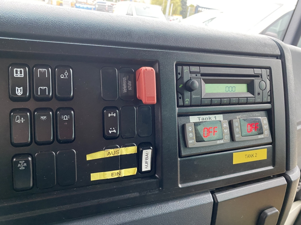 Mercedes-Benz Econic 2633 PLATZ Mülltonnenwaschanlage - Truk sampah: gambar 3 Mercedes-Benz Econic 2633 PLATZ Mülltonnenwaschanlage - Truk sampah: gambar 3