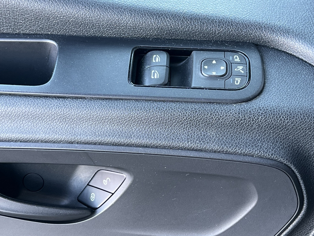 Mercedes-Benz Sprinter 516 CDI ULTRAMAXI Klima Tempomat AHK - Van panel: gambar 5 Mercedes-Benz Sprinter 516 CDI ULTRAMAXI Klima Tempomat AHK - Van panel: gambar 5