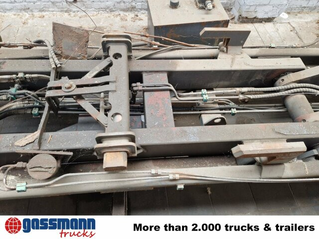 AR 202 - Hooklift/ Lewati sistem loader: gambar 3 AR 202 - Hooklift/ Lewati sistem loader: gambar 3