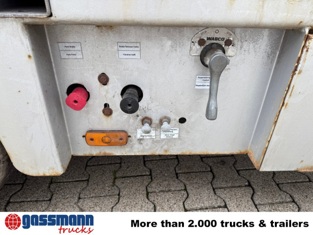 CYL 3, mit Lift-/Lenkachse, faltbare Rampen - Semi-trailer low bed: gambar 5 CYL 3, mit Lift-/Lenkachse, faltbare Rampen - Semi-trailer low bed: gambar 5