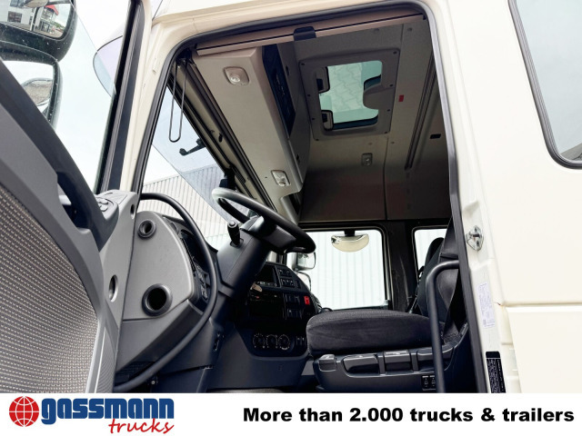 DAF XF 410 FA 4x2, Fahrschule, 2x AHK, 6 Sitze - Truk flatbed: gambar 2 DAF XF 410 FA 4x2, Fahrschule, 2x AHK, 6 Sitze - Truk flatbed: gambar 2