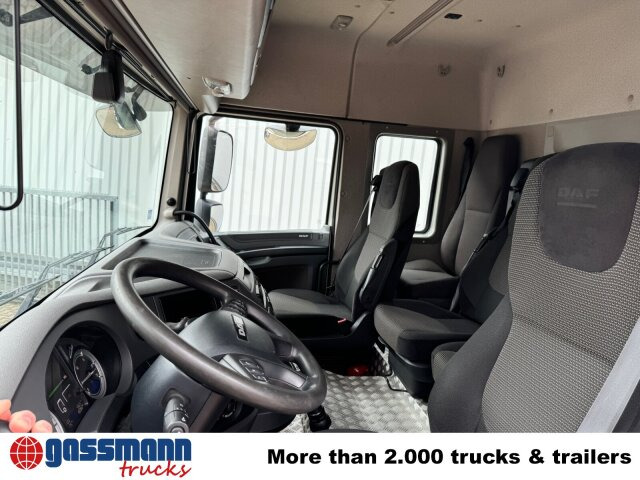 DAF XF 410 FA 4x2, Fahrschule, 2x AHK, 6 Sitze - Truk flatbed: gambar 3 DAF XF 410 FA 4x2, Fahrschule, 2x AHK, 6 Sitze - Truk flatbed: gambar 3