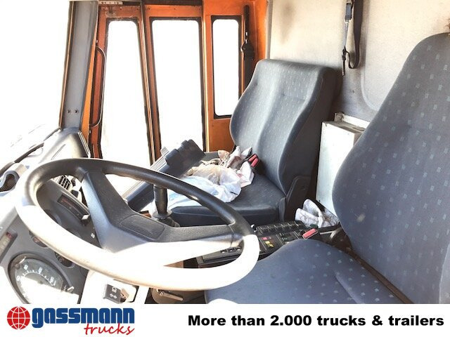 GINAF GINC 3030 mit Heckkran Atlas AK 90.1 HDS - Truk flatbed, Truk derek: gambar 5 GINAF GINC 3030 mit Heckkran Atlas AK 90.1 HDS - Truk flatbed, Truk derek: gambar 5