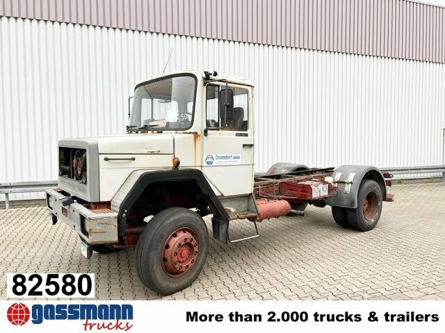 Iveco 150-16 4x2 - Truk derek: gambar 1 Iveco 150-16 4x2 - Truk derek: gambar 1