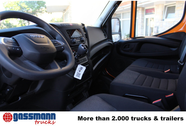 Iveco Daily 70C18H 4x2 mit Kran HMF 340-K3, Funk - Truk jungkit, Truk derek: gambar 3 Iveco Daily 70C18H 4x2 mit Kran HMF 340-K3, Funk - Truk jungkit, Truk derek: gambar 3