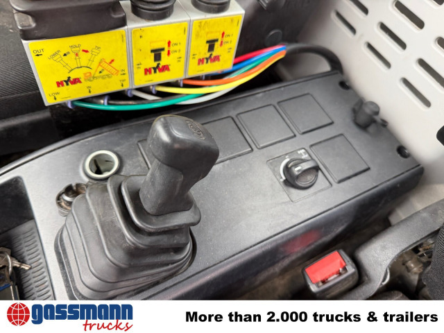 Iveco EuroCargo ML120E22 4x2, City-Abroller - Hook lift: gambar 5 Iveco EuroCargo ML120E22 4x2, City-Abroller - Hook lift: gambar 5