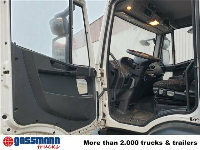 Iveco EuroCargo ML140E28 4x2, 41 cbm - Truk box: gambar 4 Iveco EuroCargo ML140E28 4x2, 41 cbm - Truk box: gambar 4