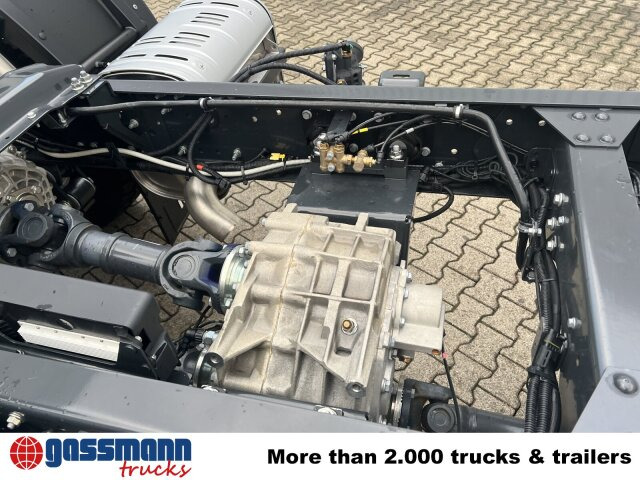 Iveco EuroCargo ML150E24 WS 4x4, Euro3 - Truk tangki: gambar 2 Iveco EuroCargo ML150E24 WS 4x4, Euro3 - Truk tangki: gambar 2