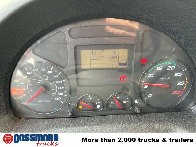 Iveco EuroCargo ML160E32 4x2 - Hook lift: gambar 5 Iveco EuroCargo ML160E32 4x2 - Hook lift: gambar 5