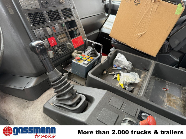 Iveco EuroTech 240E38 6x2-4, Lift-/Lenkachse, - Hook lift, Truk derek: gambar 5 Iveco EuroTech 240E38 6x2-4, Lift-/Lenkachse, - Hook lift, Truk derek: gambar 5