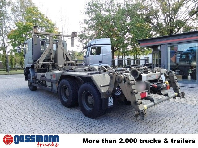 Iveco EuroTrakker 260E44W 6X6, Retarder, ADR - Hook lift: gambar 3 Iveco EuroTrakker 260E44W 6X6, Retarder, ADR - Hook lift: gambar 3