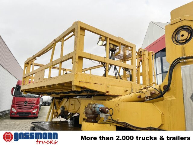 Truk tangki, Truk derek Iveco Trakker AD260T36 6x4, AMV Hubsteiger +: gambar 14