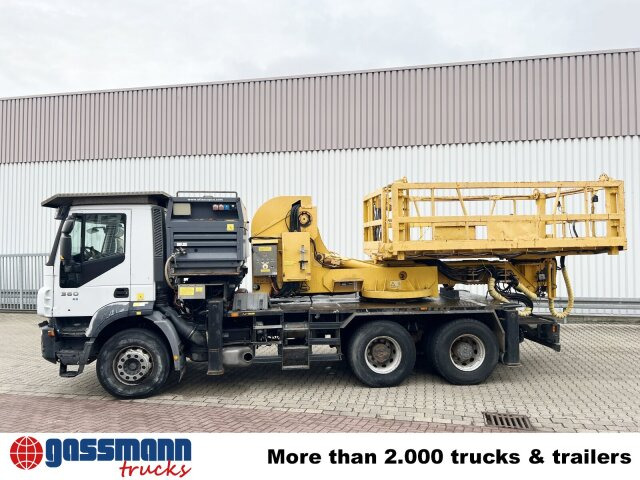 Truk tangki, Truk derek Iveco Trakker AD260T36 6x4, AMV Hubsteiger +: gambar 13