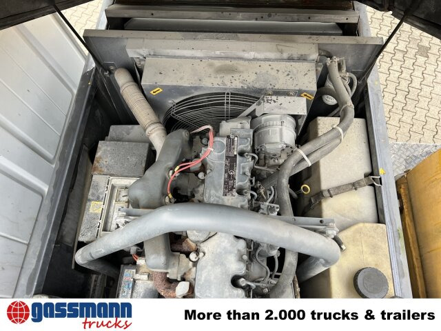 Iveco Trakker AD260T36 6x4, AMV Hubsteiger + - Truk tangki, Truk derek: gambar 5 Iveco Trakker AD260T36 6x4, AMV Hubsteiger + - Truk tangki, Truk derek: gambar 5