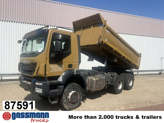 Iveco Trakker AD260T45W 6x6 - Truk jungkit: gambar 1 Iveco Trakker AD260T45W 6x6 - Truk jungkit: gambar 1