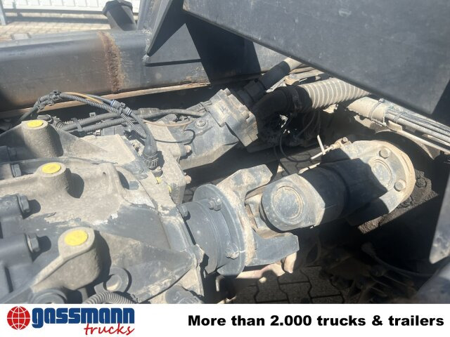 Iveco Trakker AD260T45W 6x6 - Truk jungkit: gambar 5 Iveco Trakker AD260T45W 6x6 - Truk jungkit: gambar 5