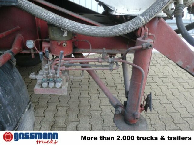 Kässbohrer SSK 56/10-24, Kippsilo ca. 56m³ - Semi trailer silo: gambar 5 Kässbohrer SSK 56/10-24, Kippsilo ca. 56m³ - Semi trailer silo: gambar 5