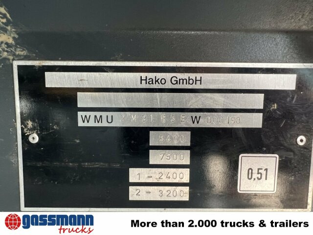 M31 4x4, 3-S-Kipper, Schneepflug, Streuer - Penyapu jalan: gambar 3 M31 4x4, 3-S-Kipper, Schneepflug, Streuer - Penyapu jalan: gambar 3